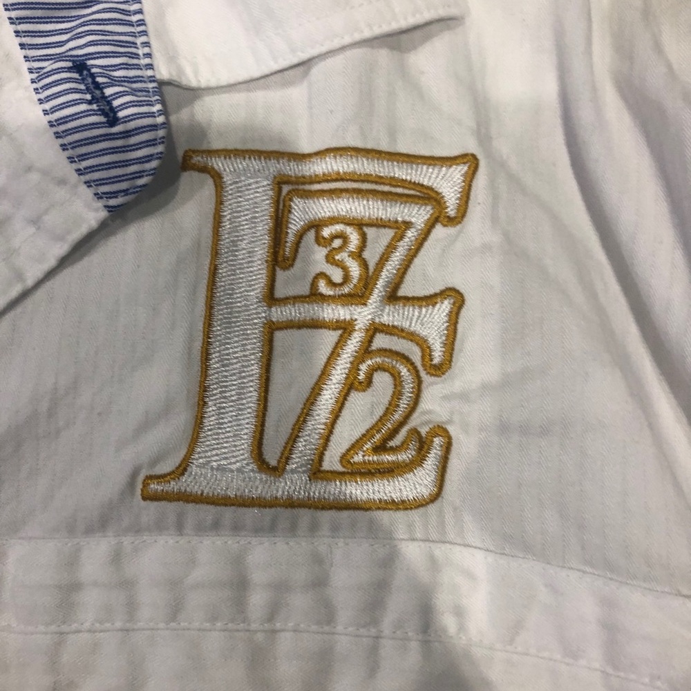 8732 button up shirt